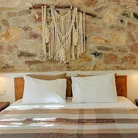Hotel Cunda Ilios 3*